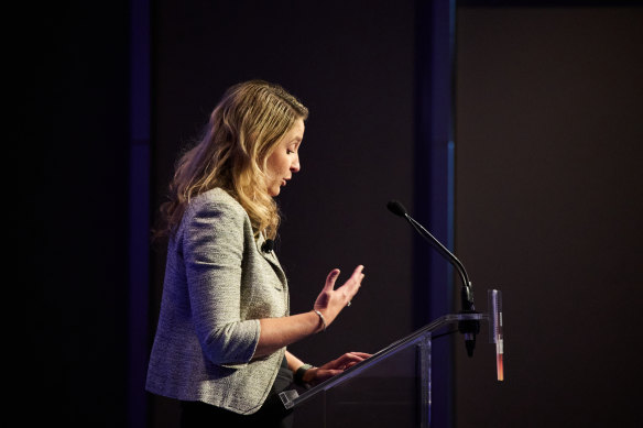 Optus chief executive Kelly Bayer Rosmarin left customers in the dark.