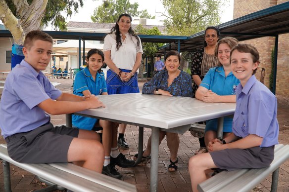Ryan and Neeva (year 7), Corrina Markich, Sharon Rainford, Colette Miranda, Amy (year 9) and Luke (year 7). 
