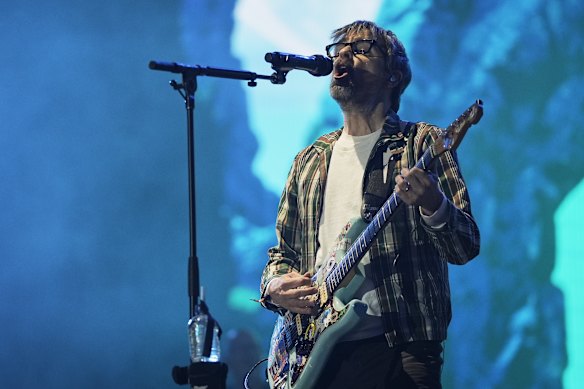 Rivers Cuomo’s breezy alt-rock vocals providing a warm-hug. 