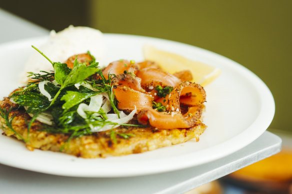 Rosti with cured ocean trout, fennel and herb salad, lemon myrtle, creme fraiche. 
