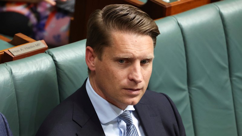 Andrew Hastie discloses payments for book deal on political convictions