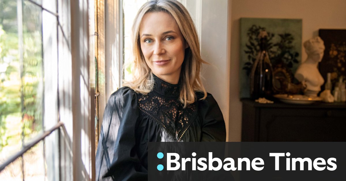 Artist Fleur Harris on her fashion and design inspiration - Vimarsana News