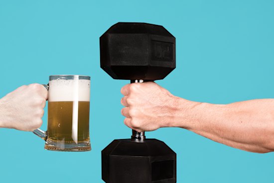 Could a bit of alcohol have a protective effect on our muscles? There may be another reason for the association.