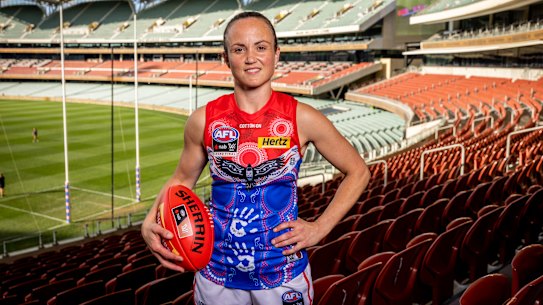 Daisy Pearce in Melbourne’s season six Indigenous guersney 