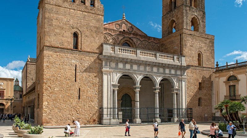 Three outlets praise an unusual Sicilian cathedral as a standout sight