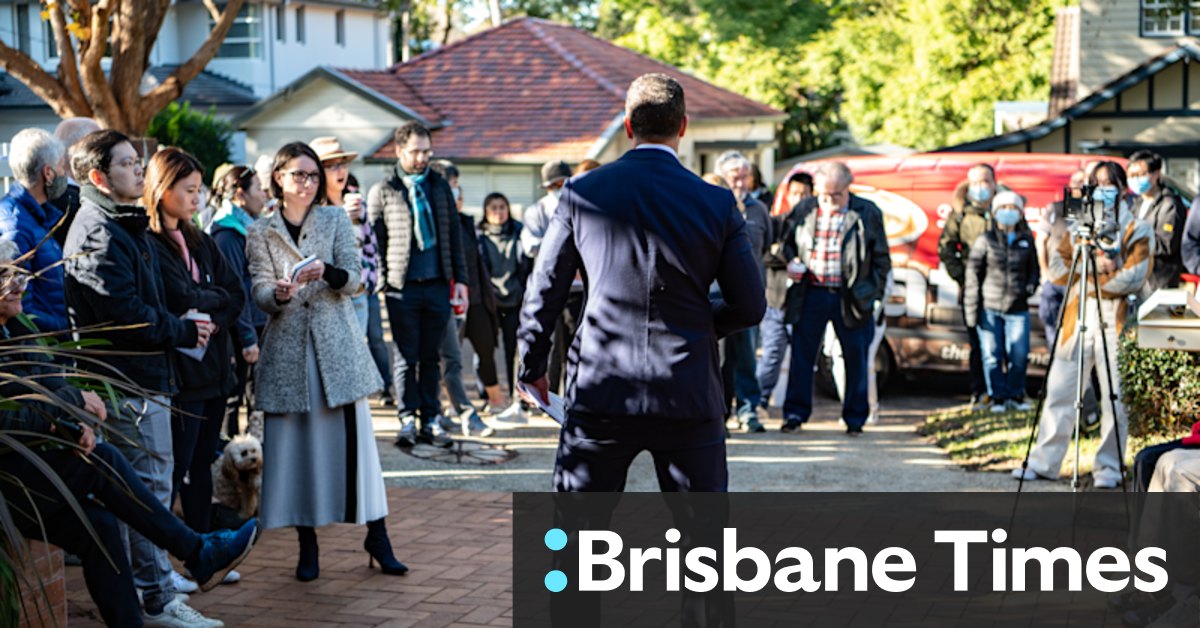 Australia property: How to compete at auction for a property, even when your rival is cashed up - Vimarsana News