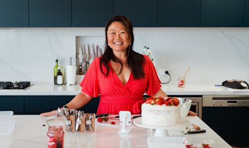 Nagi Maehashi has accused author Brooke Bellamy of stealing recipes.