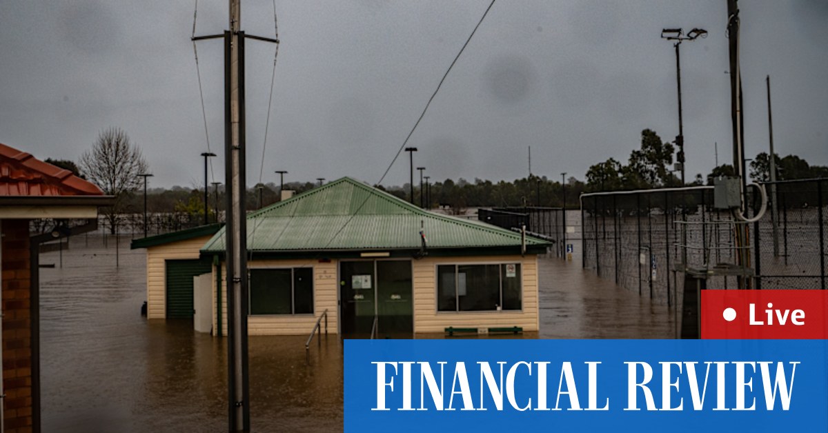 NSW floods: Floodwaters to stay high for days, rain bomb drenches Sydney - Vimarsana News
