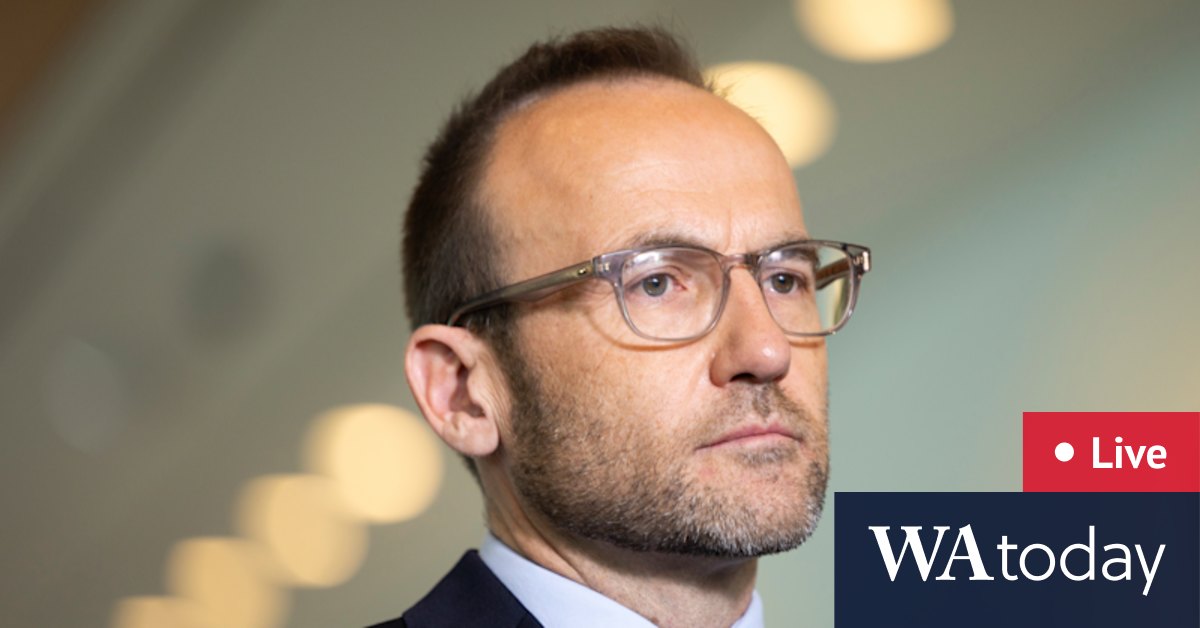 Australia news LIVE: Greens urged to back safeguard mechanism; Former SAS soldier charged with war crimes; UN issues stark climate warning - Vimarsana News