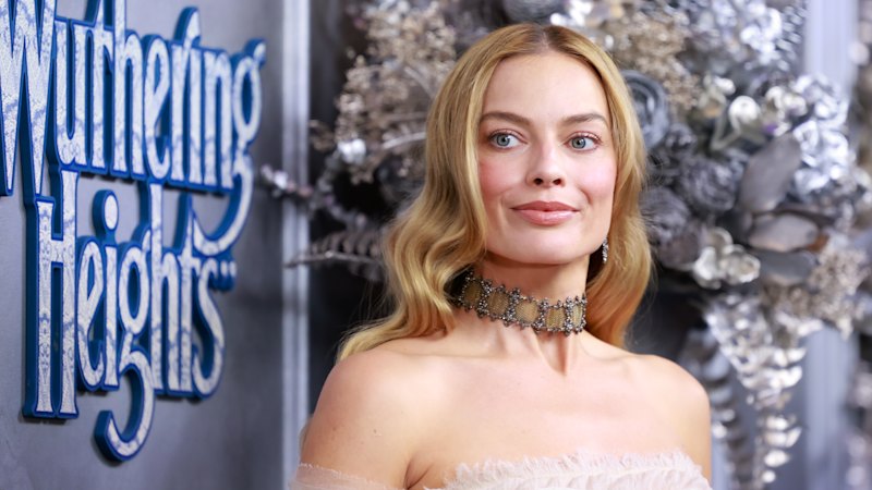 Margot Robbie and Jacob Elordi hit red carpet in Sydney for Wuthering Heights premiere