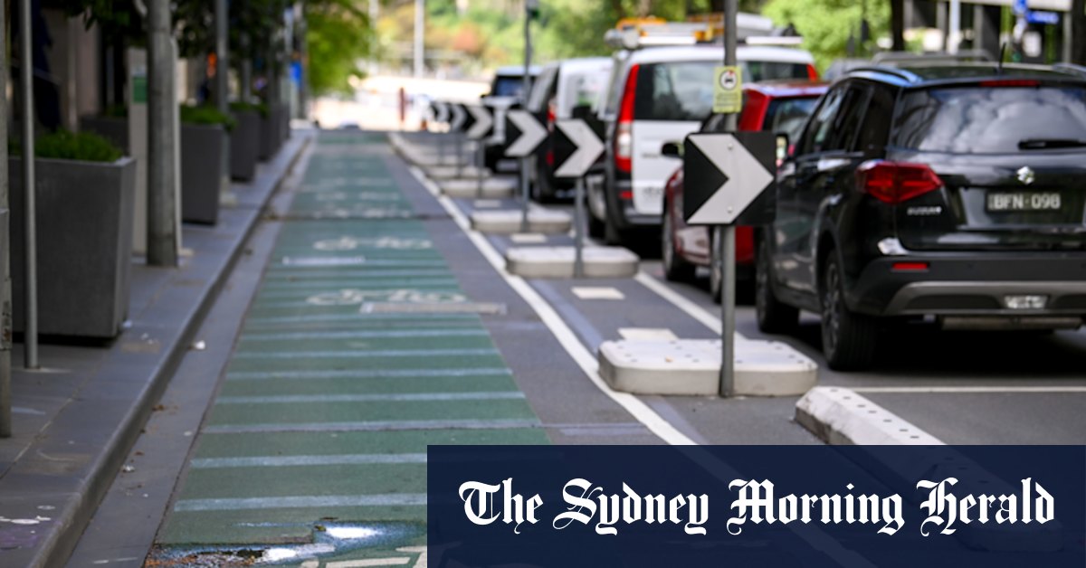 Warning of traffic delays in city as bike lanes rolled out - Vimarsana News