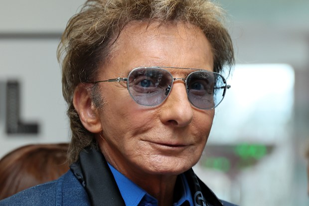 Barry Manilow attends the Clive Davis Gallery Ribbon Cutting at New York University on April 05, 2022 in New York City. (Photo by Dia Dipasupil/Getty Images)