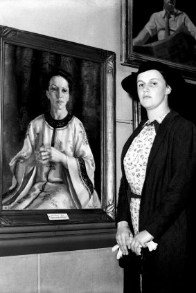 Nora Heysen with her portrait of Elink Schuurman, which won the 1938 Archibald Prize.