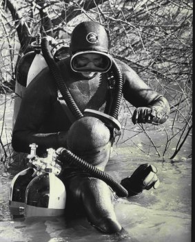 Police divers search in the Nepean River for clues to the disappearance of Ms Nielsen,  July 14, 1975.