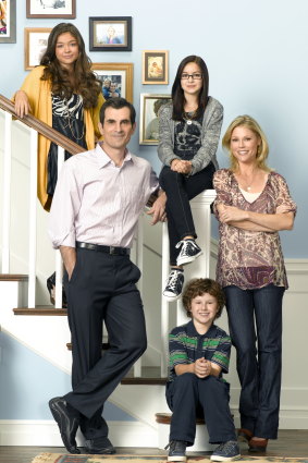 Phil (Ty Burrell), Claire (Julie Bowen) and kids Haley (Sarah Hyland), Alex (Ariel Winter) and Luke (Nolan Gould).