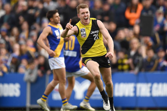 Jacob Townsend kicked a decisive last-quarter goal as the Tigers held on in a gripping finish. 