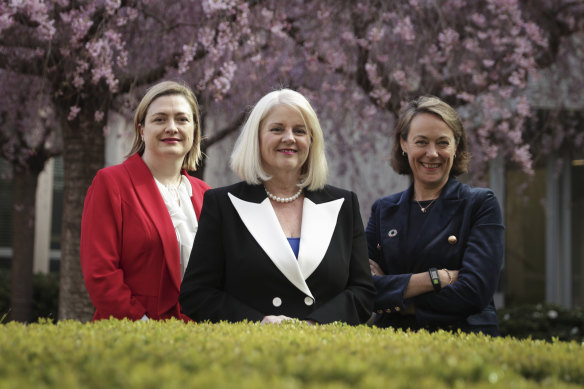 Science Minister Karen Andrews (centre), with Defence chief scientist Tanya Monro (left) and DFAT chief innovation officer Sarah Pearson (right), says Australia is experiencing an "unprecedented" level of female leadership in science.