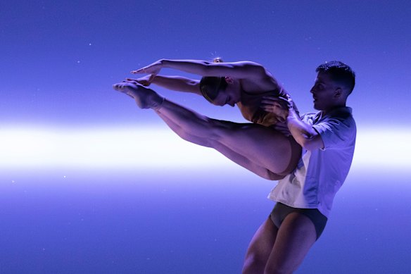 Impermanence by Sydney Dance Company.
