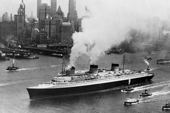 Upon arrival in New York City in 1935, SS Normandie captured the record for the fastest crossing of the Atlantic.