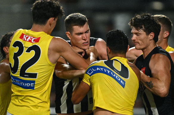 Collingwood’s Mason Cox was the target of some Richmond attention.