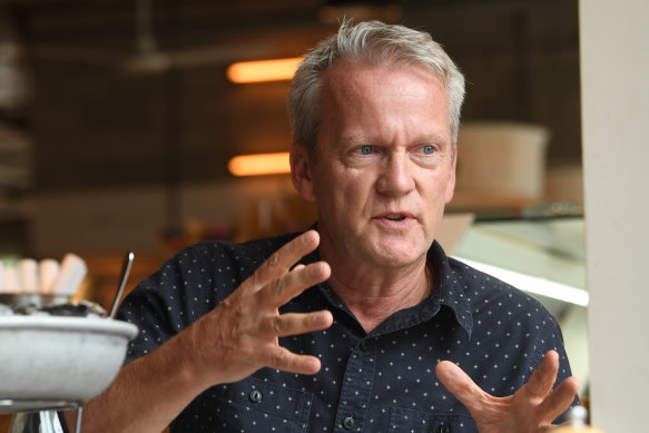 Finnish education expert Pasi Sahlberg says Australian children should be able to enjoy learning another language. 