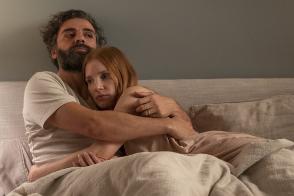 Jonathan (Oscar Isaac) and Mira (Jessica Chastain) in Hagai Levi’s reworking of Ingmar Bergman’s Scenes From a Marriage.