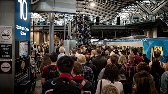 The old commuter crush on platform 10 at Southern Cross Station.