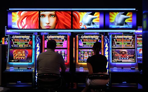 Crown Melbourne has 2628 poker machines, including 1000 which can spin without any maximum bet limit. 
