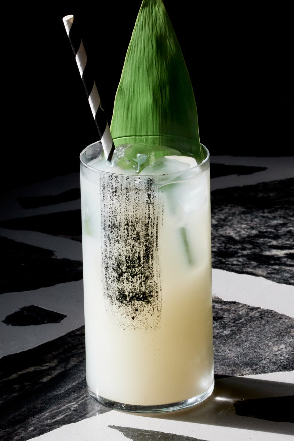 Panda highball.
