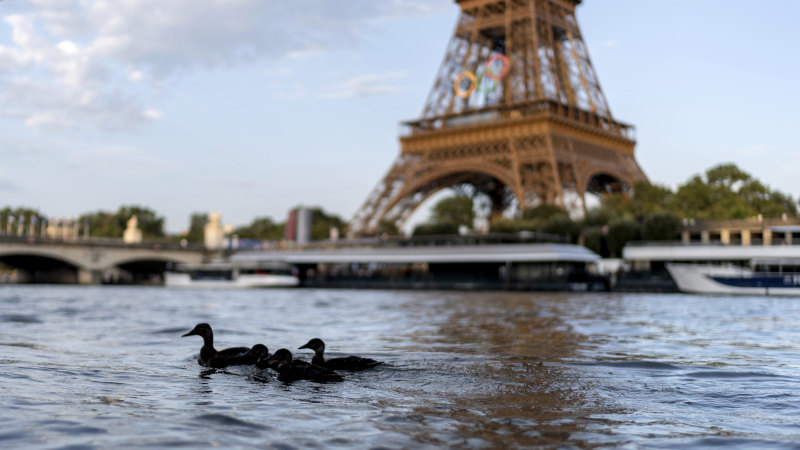 Men’s triathlon postponed due to pollution levels in the Seine