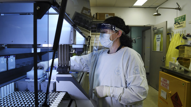 Coronavirus Australia Inside A Covid 19 Lab And Why More People Return Inconclusive Tests