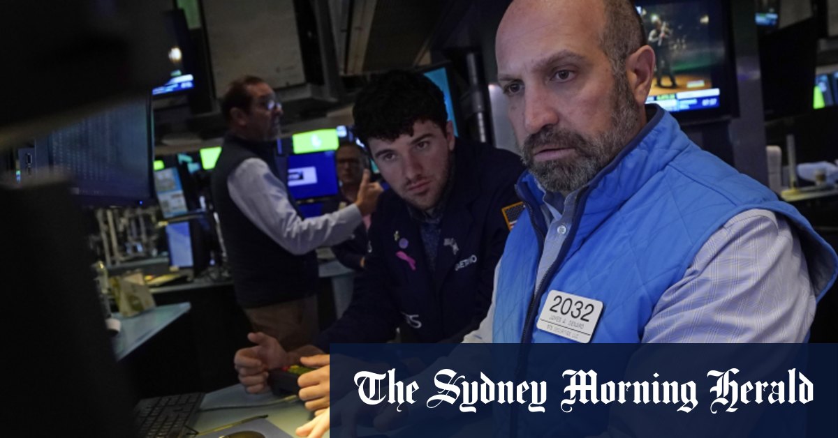 Tech stocks weigh down ASX despite Wall Street gainsTech stocks weigh down ASX despite Wall Street gains