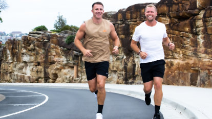How a sunrise run club helped these two friends deal with their demons