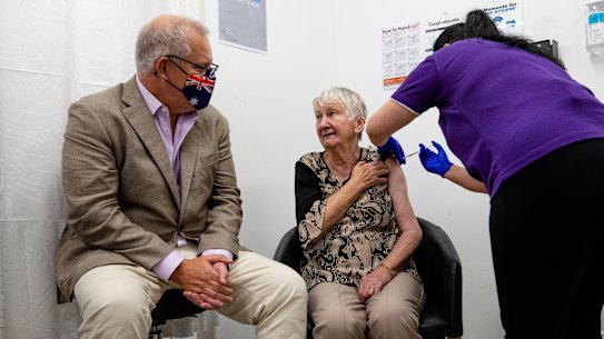Jane Malysiak recieved Australia’s first COVId-19 vaccination.