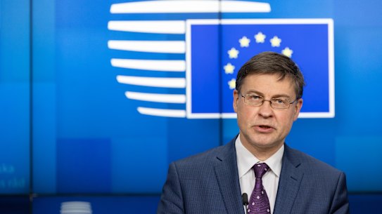 Valdis Dombrovskis, trade commissioner for the European Union (EU), said the sanctions made it too difficult to continue with the deal. 