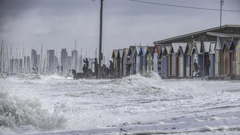 Melbourne Weather Reprieve After Wild Winds But Thunderstorms On The Way Latest and updated breaking news including headlines, current affairs, analysis, and indepth stories. melbourne weather reprieve after wild