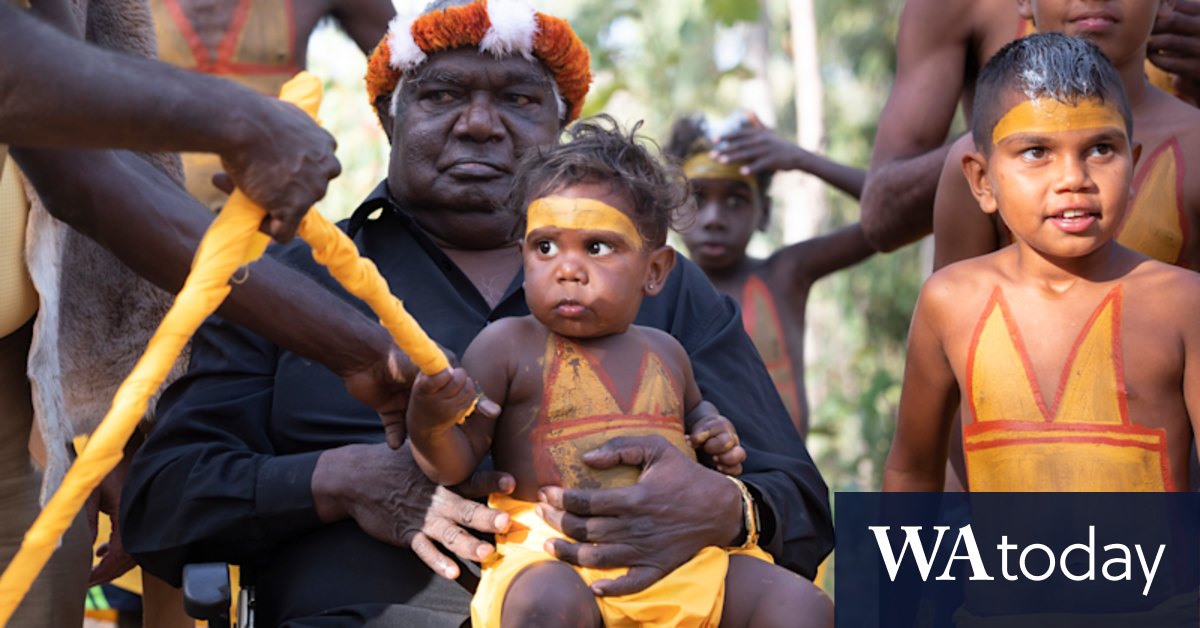 Yunupingu dies aged 74 - Vimarsana News