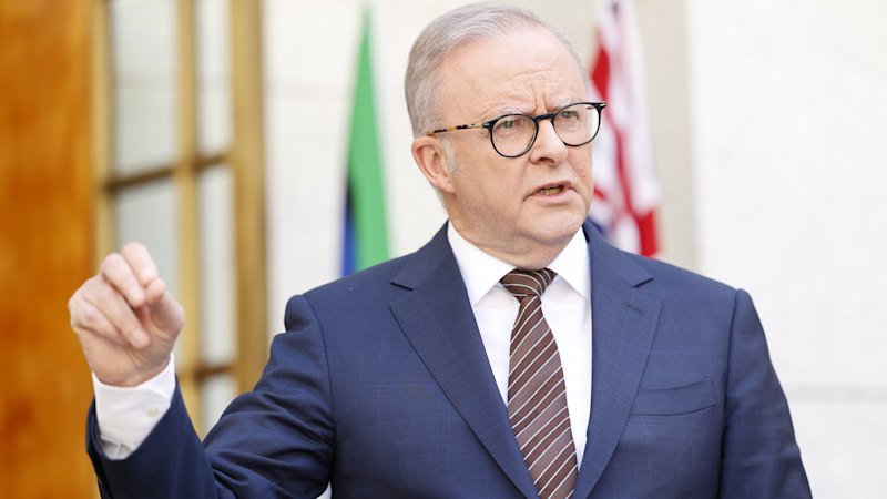 Once untouchable, Albanese ends the year under siege