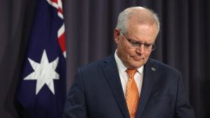Prime Minister Scott Morrison announces the change of medical advice. His government’s vaccine rollout plan would have to be drastically changed.