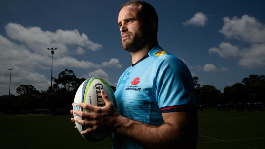 Welsh centre Jamie Roberts has joined the Waratahs.