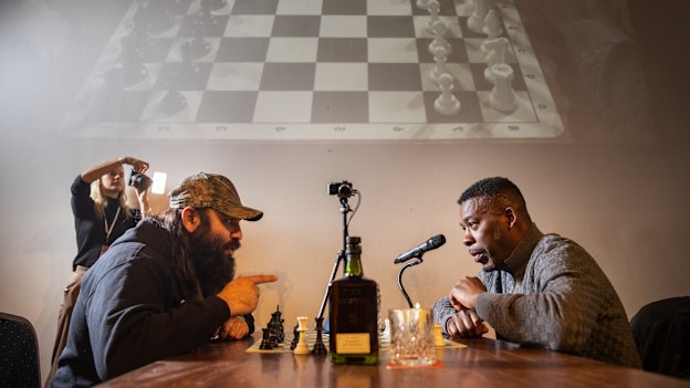Mahmood Fazal takes on Wu-Tang Clan’s GZA at speed chess.