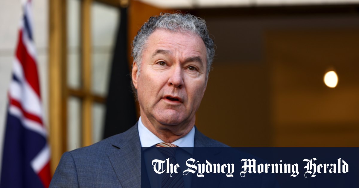 Literary awards delayed after minister’s intervention sparked judge exodus