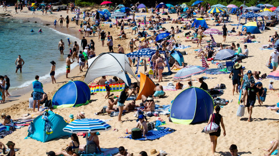 Little Bay beach on the long weekend, locals commented that they only see it this busy on Christmas and New years day. 5th Oct 2020. Photo: Edwina Pickles / SMH