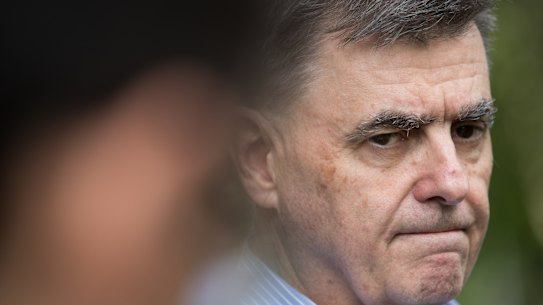 Brendan Murphy has changed the health advice on coronavirus after reports of transmission without symptoms.