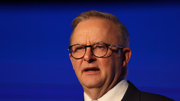 Prime Minister Anthony Albanese says no public funds will go to gas companies. 
