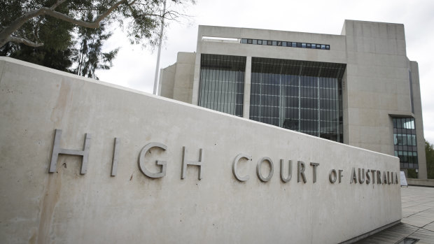 Government wins High Court deportation challenge