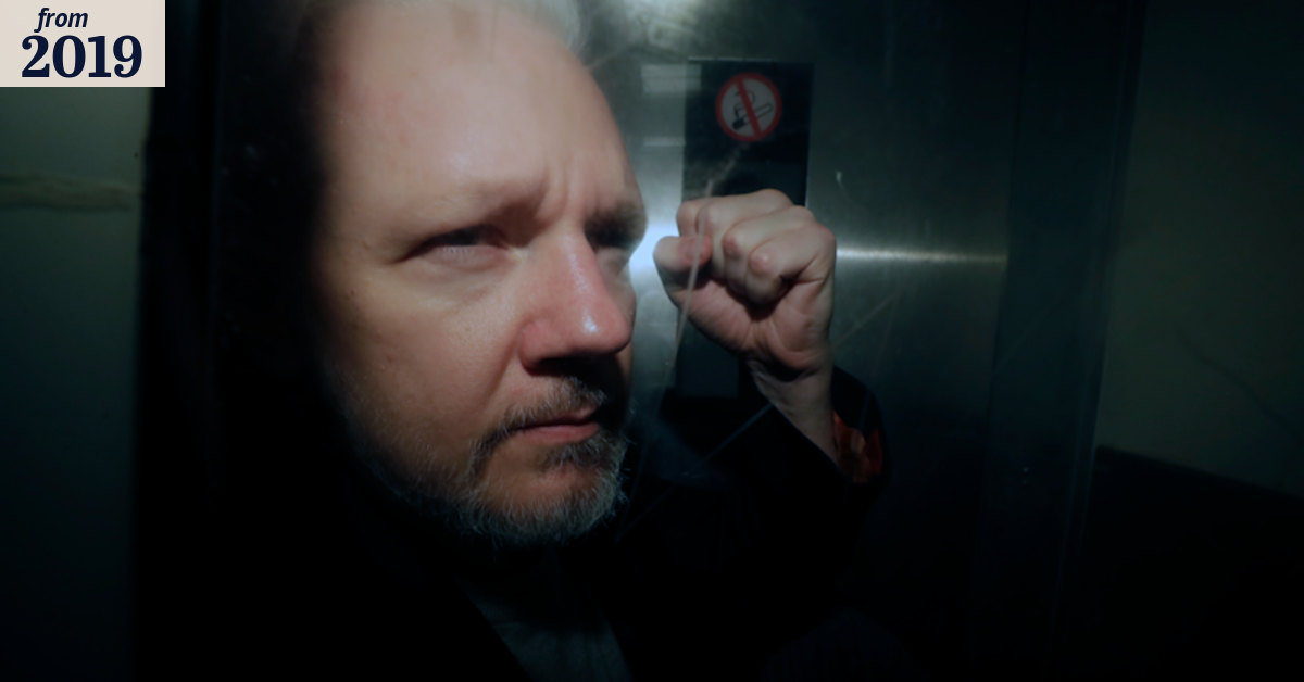 Swedish prosecutor requests Assange's detention over rape allegation