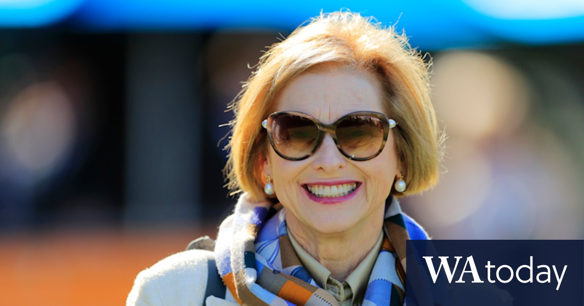 Queen Elizabeth dies: Gai Waterhouse's royal cake shame - Vimarsana News