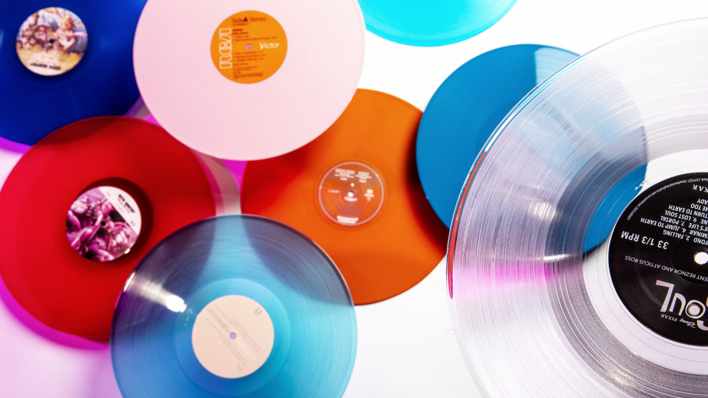Why vinyl records a COVID-19 chart-topper