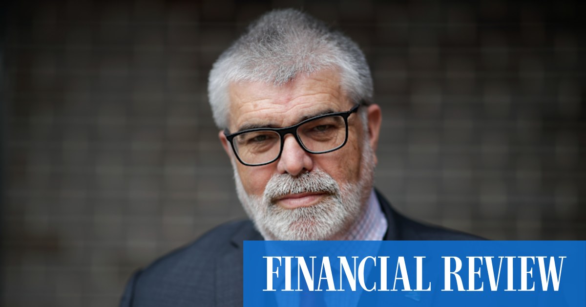 Labor senator Kim Carr retires - Vimarsana News